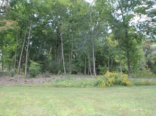 244 Pine Orchard Rd, Branford, CT 06405