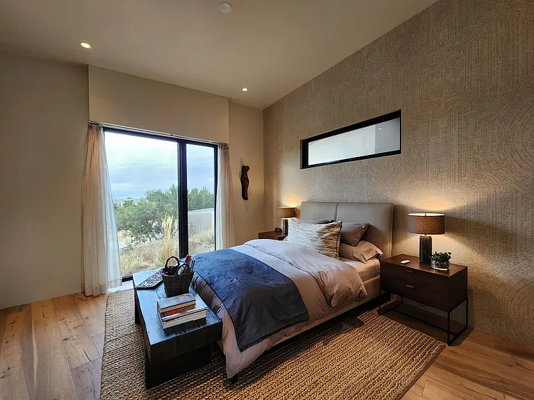 36 Plaza Del Centro — Photo 18