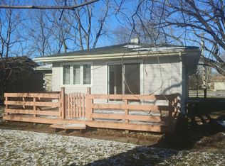 1223 Croyden St, Spring Grove, IL 60081