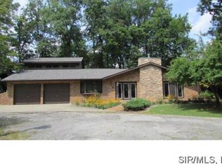 11779 Hickory Flat Rd, Highland, IL 62249