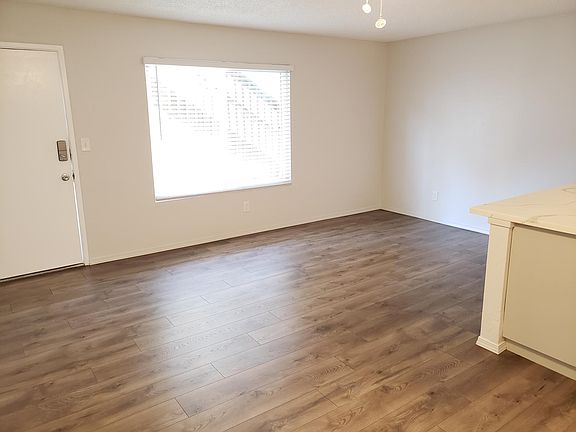 2nd image of 4237 Van Dyke Ave APT 2