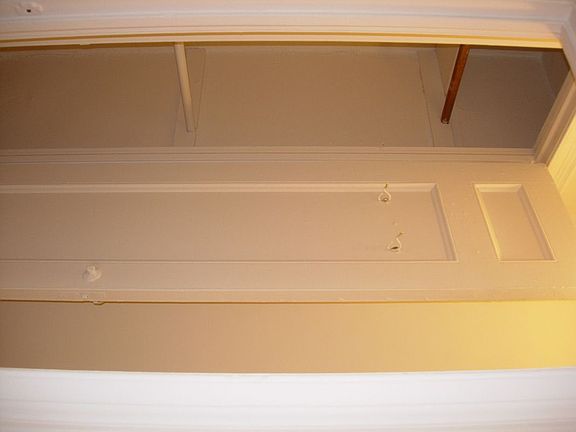 4th image of 142 E 33rd St #Sec