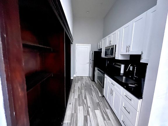 2nd image of 1501 S 17th St #21O