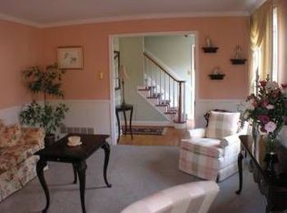 12 Saint Albans Cir, Newtown Sq, PA 19073