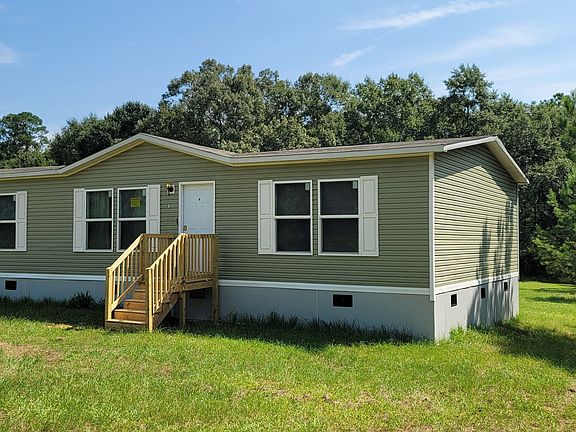 3rd image of 121 Pecan Grv