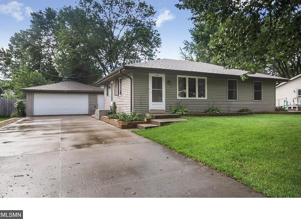 1st image of 1949 Barry Dr