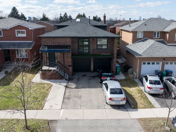 90 Hinchley Wood Grv, Brampton, ON L6V 3M3