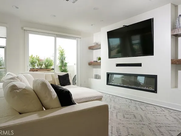 1648 Topanga, Costa Mesa, CA 92627