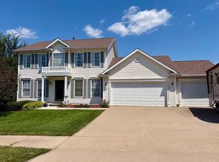 6701 Three Lakes Pkwy, Des Moines, IA 50320