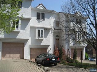 143 Old Palisade Rd #143, Fort Lee, NJ 07024