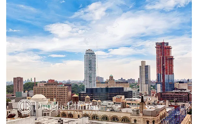 Sold by Douglas Elliman | media 15