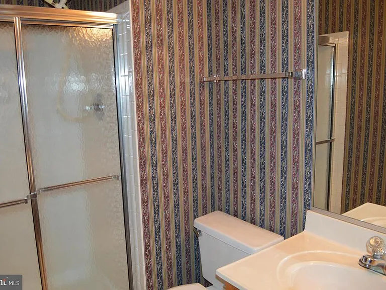 16853 Capon Tree Ln — Photo 19