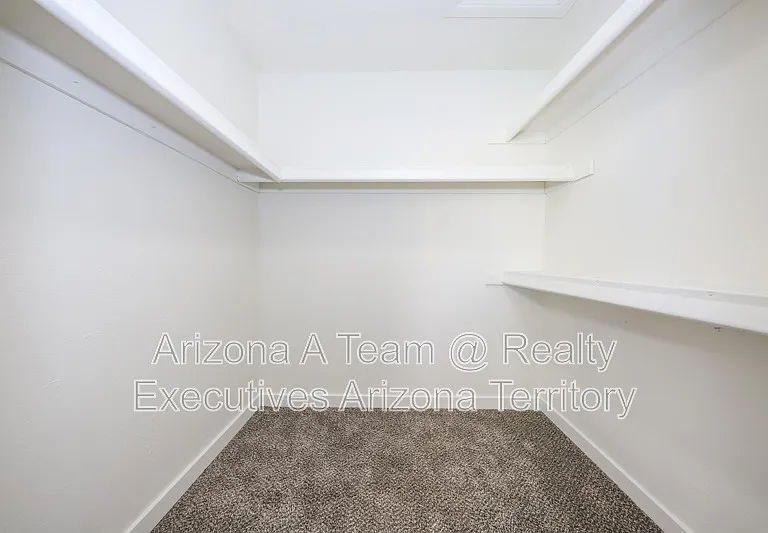 10140 E Karen Pl — Photo 16