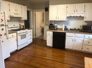 530 Weld St #2, Boston, MA 02132