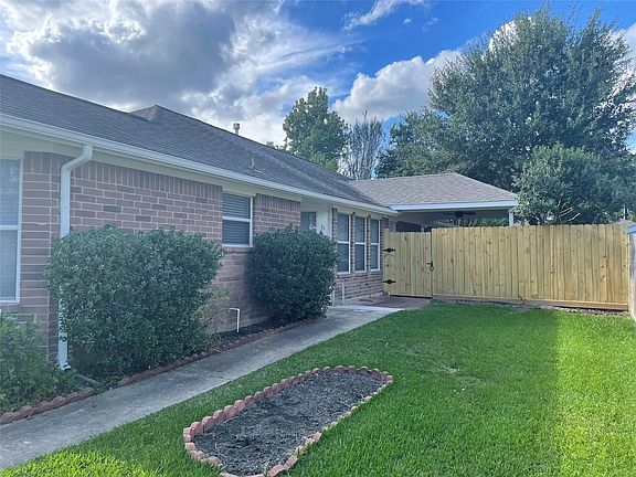 2nd image of 26218 Cypresswood Dr