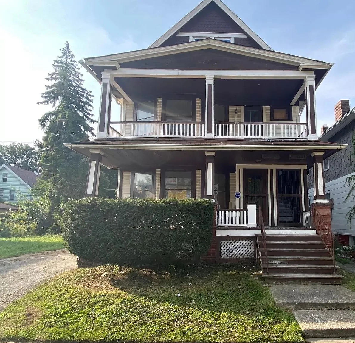 14402 Potomac Ave — Photo 1