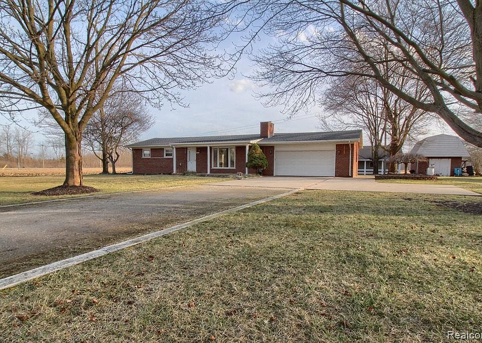 185 Oakville Waltz Rd, Carleton, MI 48117 MLS 20240044800 Zillow