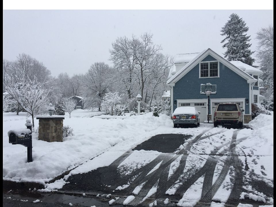 2nd image of 17 Long Hill Rd
