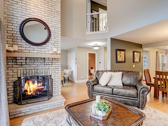4th image of 1514 Poplar Creek Dr #L3