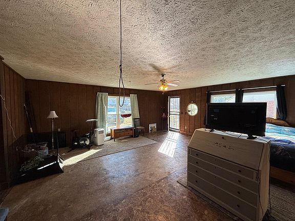 5th image of 237 Guyton Cir