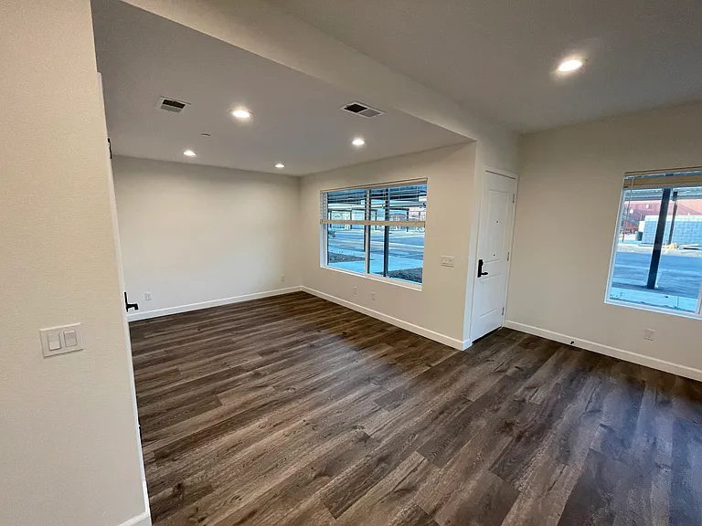34384 Yucaipa Blvd — Photo 16