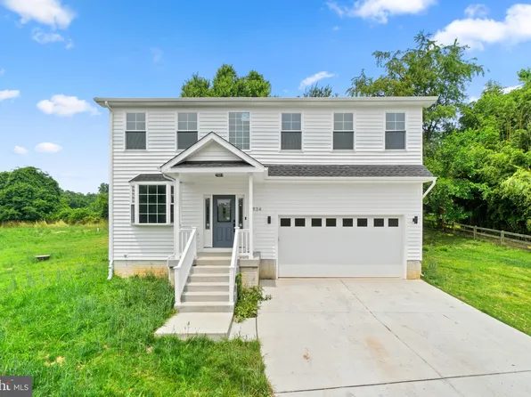 2934 Kuntz Rd, Windsor Mill, MD 21244