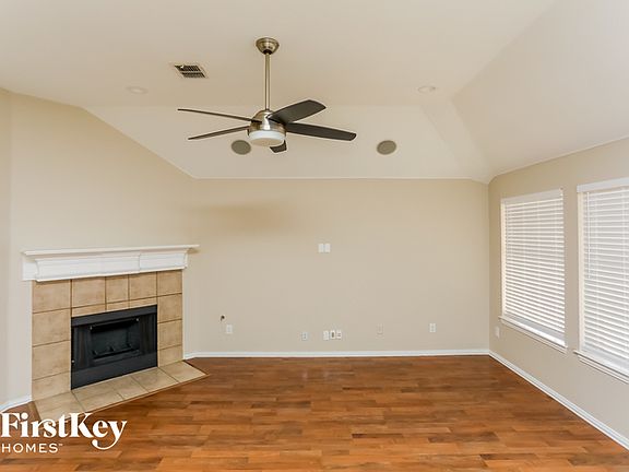 4th image of 6421 Skyline Dr