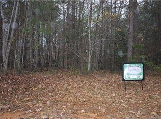 784 Bellegray Rd, Clover, SC 29710