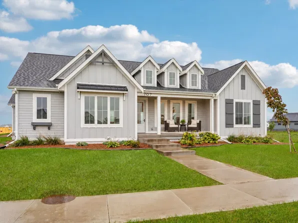 707 SW Magazine Rd, Ankeny, IA 50023