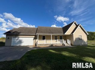 152 Dunivan Rd, Murphysboro, IL 62966