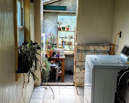 5th image of 2135 Asherton Ave