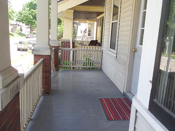 2nd image of 2816 N Fratney St APT 1