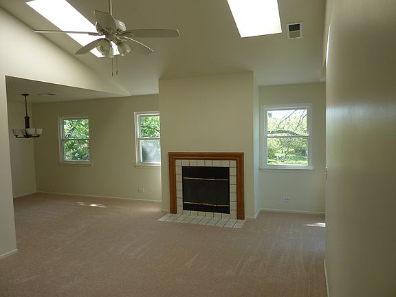 3rd image of 2845 Meadow Ln #D