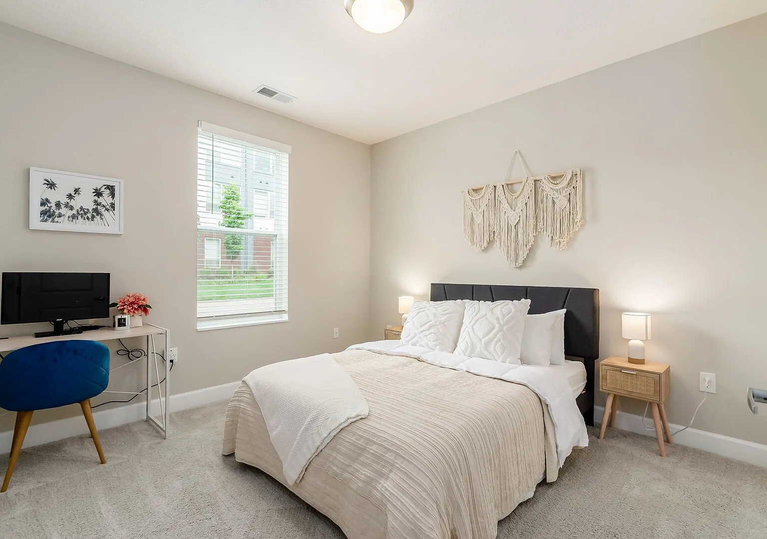 1bd near Ohio State East Hospital, DT & OSU James & Grant Medical — Photo 1