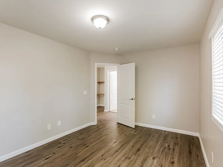 10260 E Isleta Ave — Photo 14