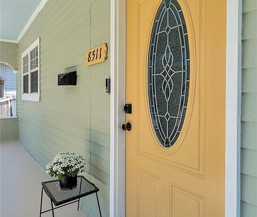 4th image of 8511 Pritchard Pl