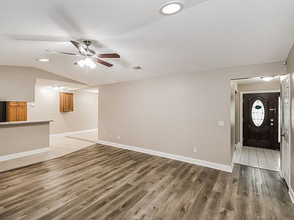 4th image of 5317 Lamar Shaw Ct