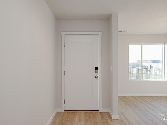 2nd image of 13730 Inman Ct