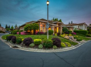 1062 Thornhill Dr, Roseville, CA 95746