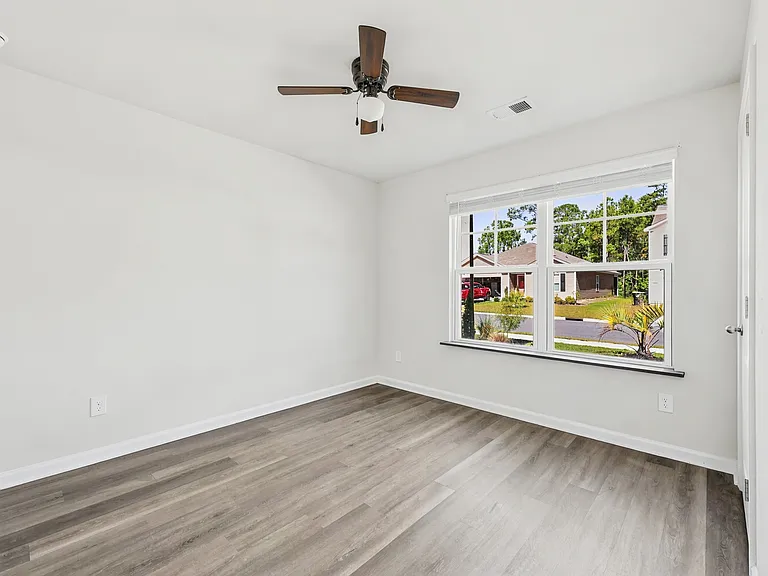 258 Hollandbush Dr — Photo 7