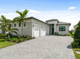 15682 Merritt Dr, Loxahatchee, FL 33470
