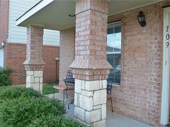 3rd image of 109 Jefferson Dr