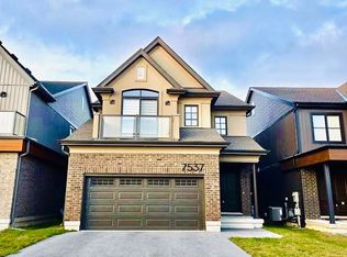 7537 Splendour Dr, Niagara Falls, ON L2H 3V8