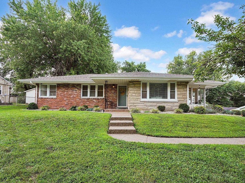 1st image of 604 Marywood Dr