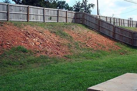 5th image of 126 Echo Valley Cir