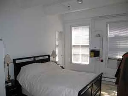 Rented by Skygroup Realty | media 14