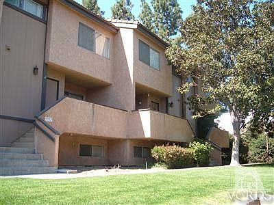 1st image of 2071 Euclid Ave