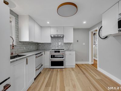51 Hanmer Street, Hartford, CT, 06114