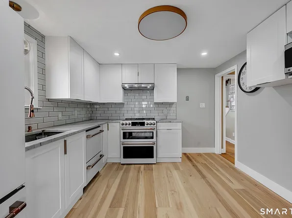 51 Hanmer Street, Hartford, CT 06114