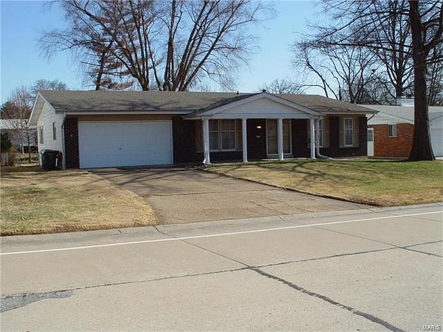 1st image of 7556 Georgetown Dr